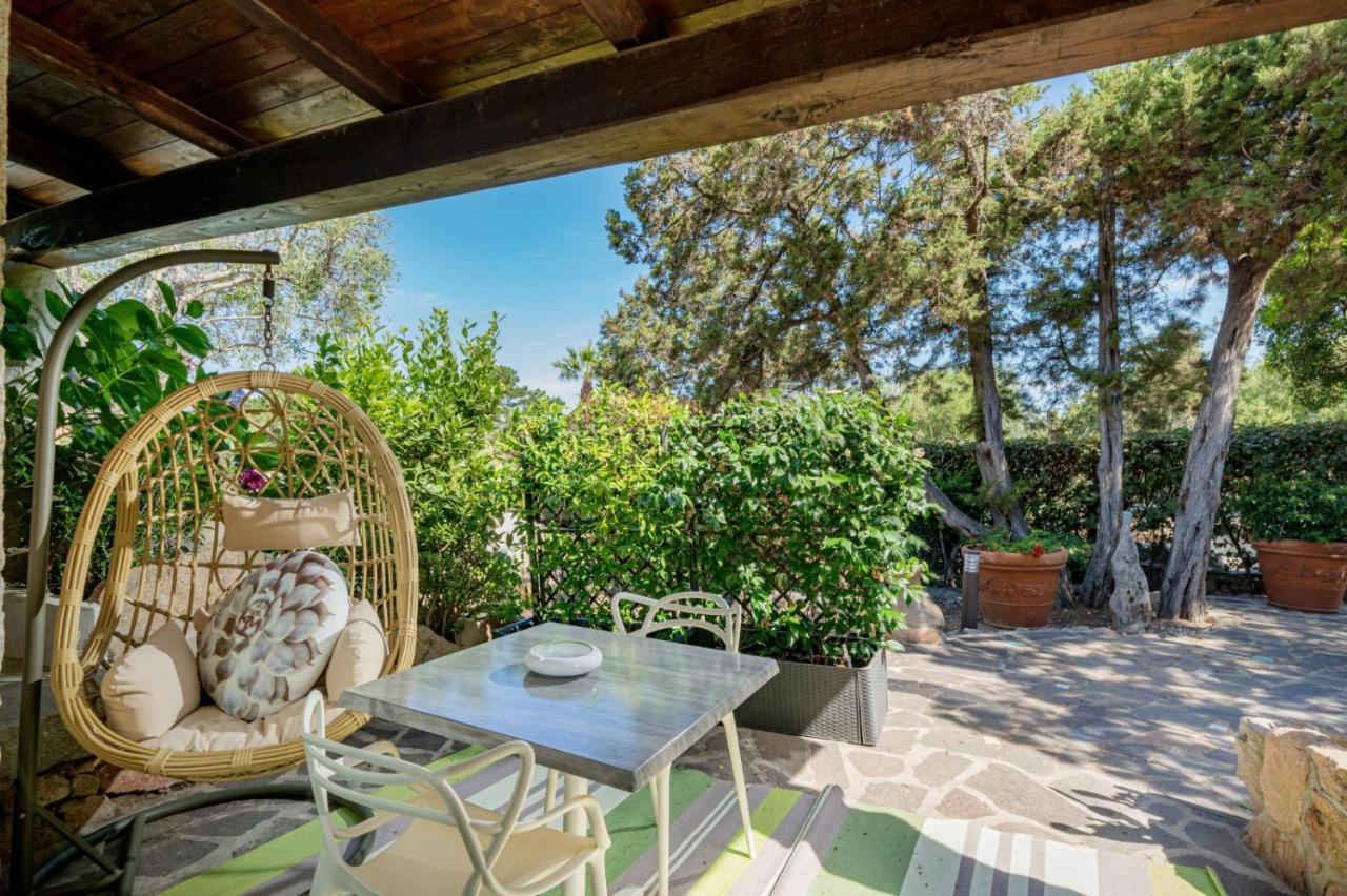 Geco Di Giada Art Suites - Adult Only Porto Rotondo Exteriér fotografie